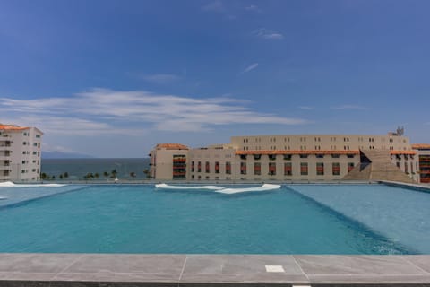 Pool view, Swimming pool