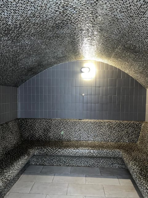 Steam room