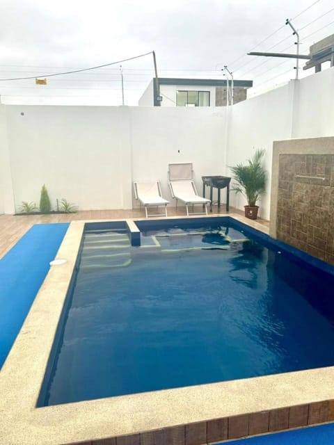 Vacacional casa con piscina privada House in Manabí Province