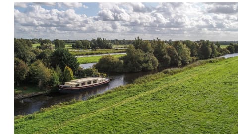 Houseboat Vinkeveen Bateau amarré in South Holland (province)