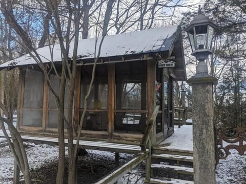 Property building, Natural landscape, Winter