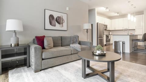 Landing at Vintage Horizon West - 2 Bedrooms in Horizon West Apartment in Four Corners