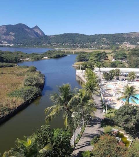 Ap Alecrim Luxo Camboinhas Beira Mar Pisc Marina Apartment in Niterói