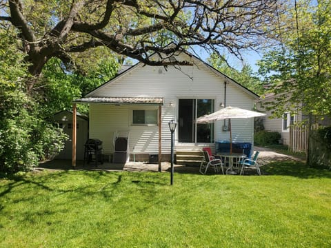 Walking Distance to downtown Grand Haven House in Grand Haven