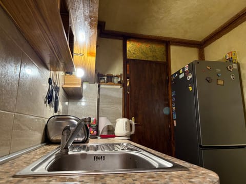 Kitchen or kitchenette, oven