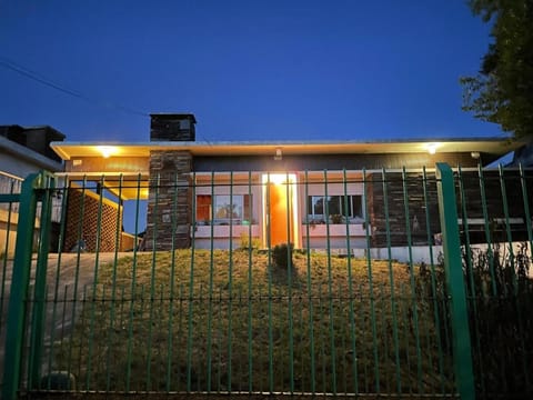 Casa con piscina Atlántida House in Canelones Department, Uruguay