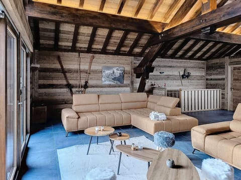 Chalet luxe 14 pers, ski et jacuzzi - FR-1-416-231 Chalet in Villarembert