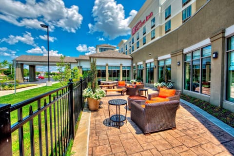 Hilton Garden Inn Memphis/Wolfchase Galleria Hotel in Bartlett