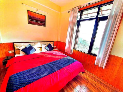 Hotel White House Bed and Breakfast in Shimla