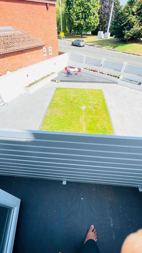 Balcony/Terrace, Garden view