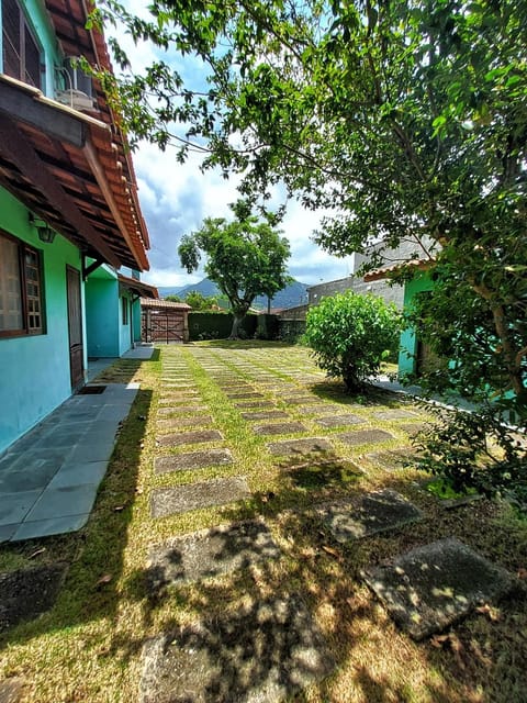 Best location in Martim! House in Caraguatatuba