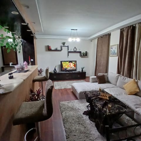 TV and multimedia, Photo of the whole room, Seating area