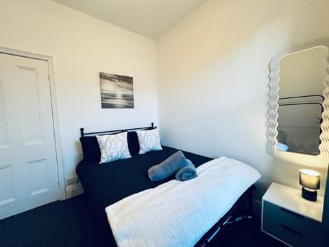 Belford Apartment 2, Close to Tynemouth Apartment in North Shields