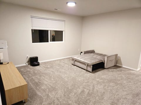 Game Room, Living room