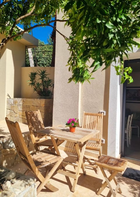 Villa Riviera Apartment in Saint Paul de Vence