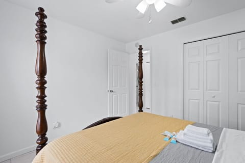 APluSS Apartment in Kissimmee