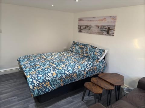 1 Bedroom Studio - Leeds - Near Centre - Elland Road Haus in Leeds