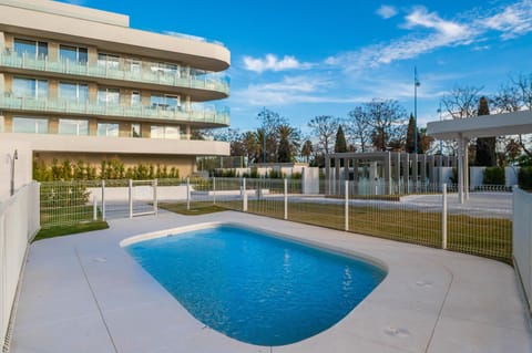 Property building, Garden view, Swimming pool