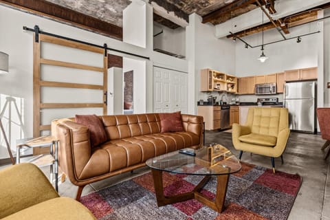 Luxury Industrial 2 Bedroom 2 Full Bath Strip District & Riverwalk Apartment in Pittsburgh