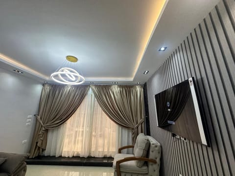 Communal lounge/ TV room, TV and multimedia, Living room, Seating area, Evening entertainment