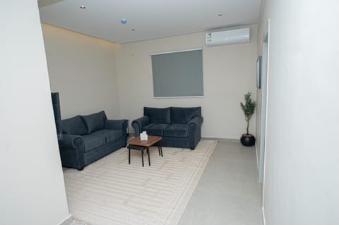 Living room, Seating area, air conditioner