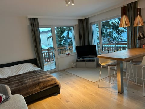 New studio in Crans center Apartamento in Sierre