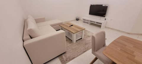 HARF22G02-02 stylish 2BR in AD Apartment in Abu Dhabi