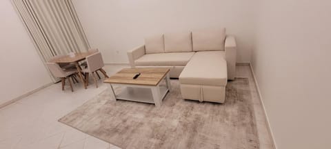 HARF22G02-02 stylish 2BR in AD Apartment in Abu Dhabi