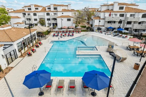 Stylish One Bedroom Apartment in Tempe with Free Parking and Pool Apartment in Tempe