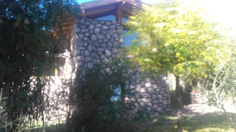 Cabañas Bosques del Sol Capanno nella natura in Villa Giardino