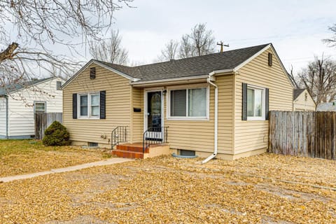 Pet-Friendly Home with Patio and Yard in Greeley Maison in Greeley