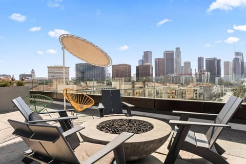 The Downtown Haven Suite, 1Mile to Dodger Stadium Apartment in Echo Park