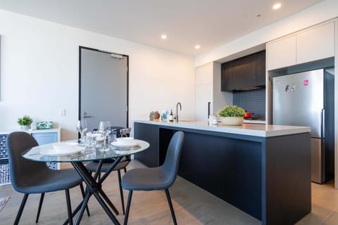 Modern 2B Apt in Clayton South Apartment in City of Monash