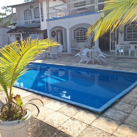 ANGRA CASA 6 SUITES PONTA DOS UBÁS - Mar Piscina Deck Churrasqueira Jogos House in Angra dos Reis