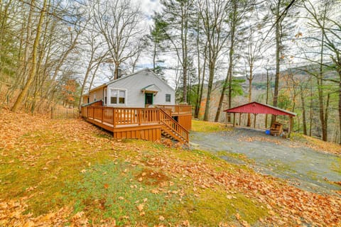 Cozy Cottage Near Hiking and Skiing! Maison in Delaware