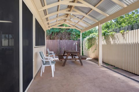 Your Ideal Escape on Hinemoa Street Casa in Kalgoorlie - Boulder