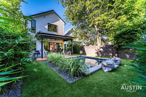 Garden, Pool view