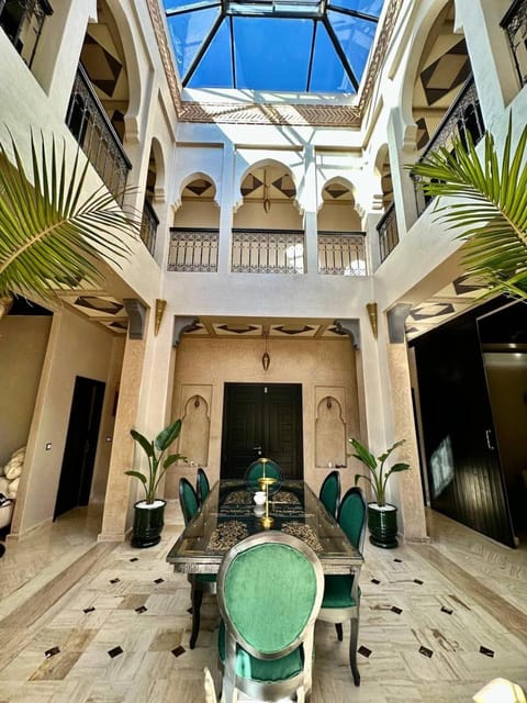 Private Riad Alemania in Marrakesh - Pool - Rooftop Villa in Marrakesh