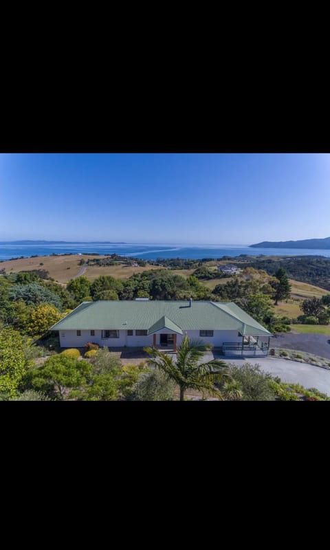 Cable bay Beauty House in Northland