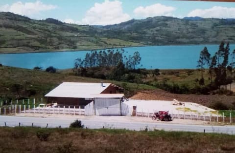 Natural landscape, Lake view