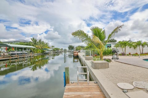 Blue Opal House in Bradenton