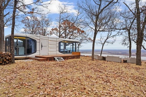 Paradise Point on Arkansas River Pod with Fire Pit House in Muskogee