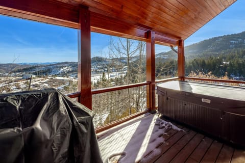 Cozy Rustic Escape Near Park City Adventures House in Summit Park