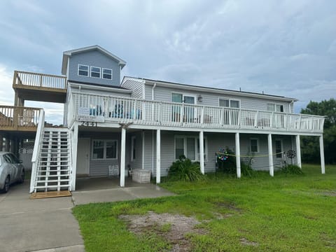 Property building, Balcony/Terrace