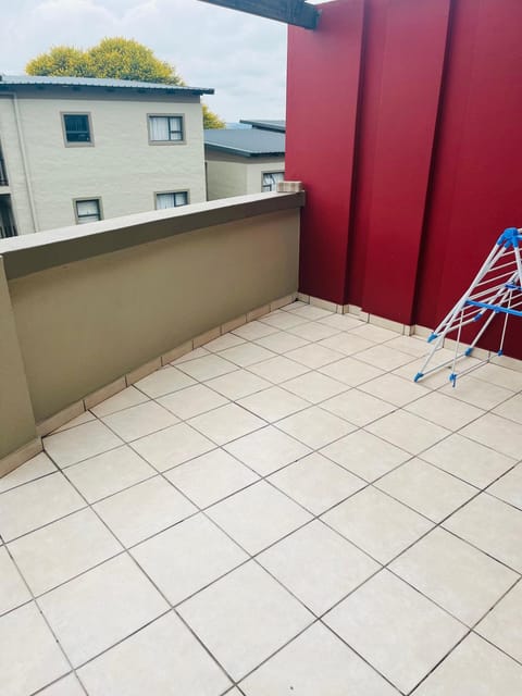 Two5One Apartments Apartment in Roodepoort