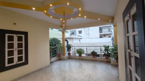 Nirmala House Apartment in Varanasi