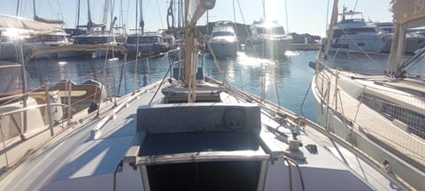 Voilier Tamara Docked boat in Saint-Raphael