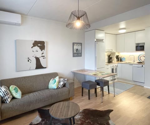 Kitchen or kitchenette, Living room, Dining area