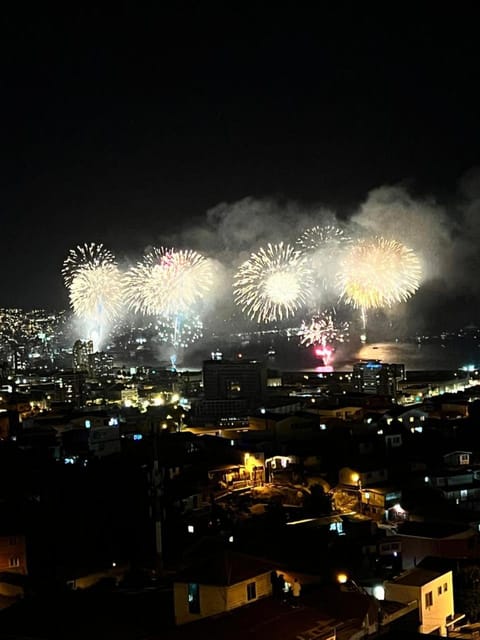 Departamento vista al mar 31 al 01 de Enero Apartment in Valparaiso