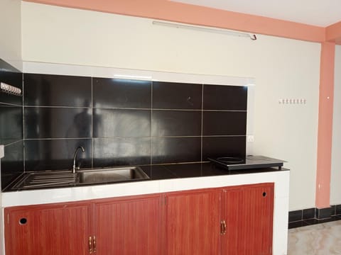 Game Room, Kitchen or kitchenette, Kitchen or kitchenette